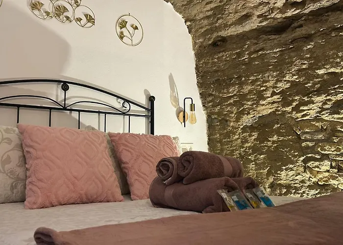 Casa Cueva Sol y Luna Setenil Setenil De Las Bodegas